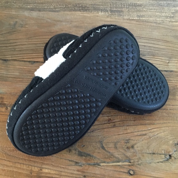 Forever Collectible Missouri Tigers House Slippers - Picture 2 of 3